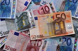 Kinh tế Eurozone: Khoảng sáng và bóng tối